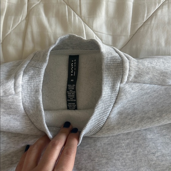 Vuori Restore Oversized Crew 2.0, Pale Heather Grey Crewneck Sweatshirt - Picture 2 of 7